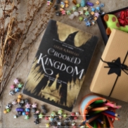 sparkling-letters-book-blog-review-crooked-kingdom-by-leigh-bardugo-3